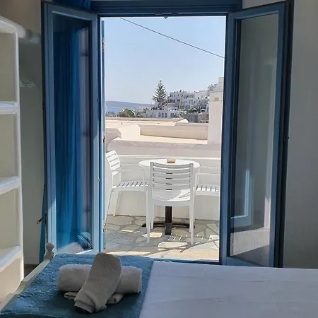 Augusta & Naousa (Paros)