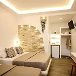 Augusta & Naousa (Paros)
