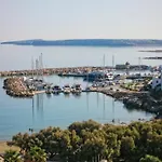 Augusta & * Naousa (Paros)