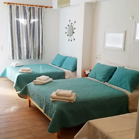 Augusta & * Naousa (Paros)