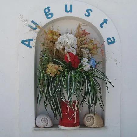 Augusta & Apartment *
