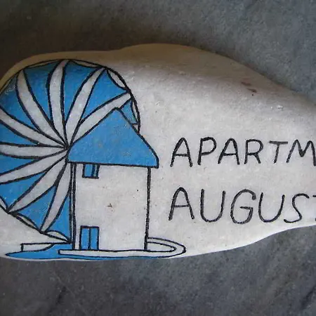 Augusta & Apartment Naousa (Paros)